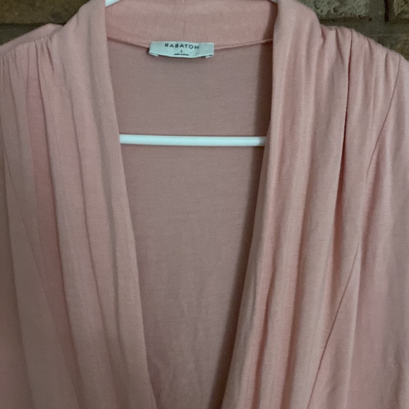 ⭐️Aritzia Babaton soft light bodysuit❤️Like new! - Picture 5 of 8